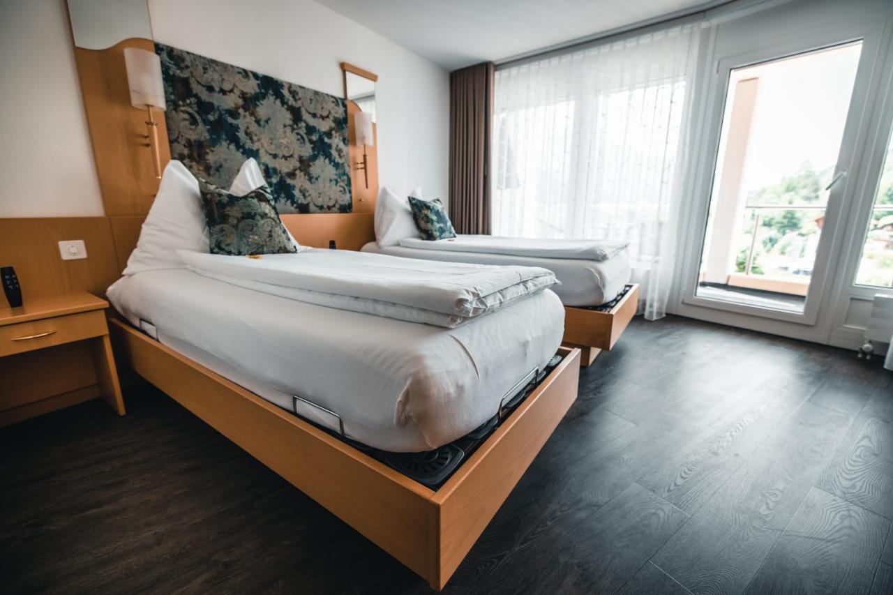 Hotel Christania Fiesch Habitación foto